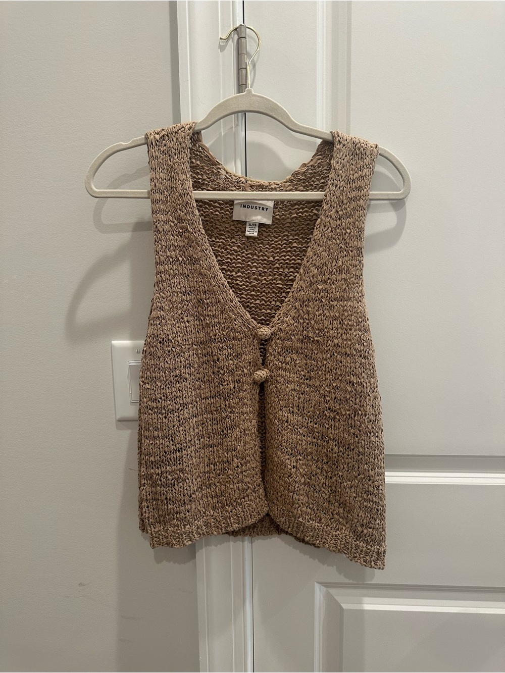 INDUSTRY Knit V-Neck Button-Front Vest in Beige Brown